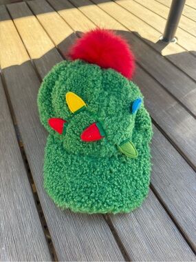 Holiday Time Green Fuzzy Christmas Lights Baseball Hat Red Pom Pom Adjustable